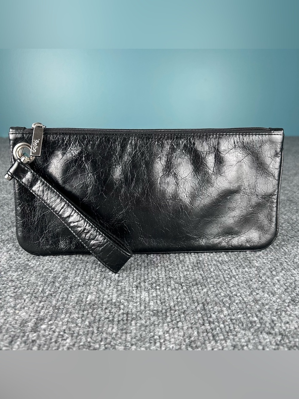 HOBO Keep Pouch Shiny Black Cracked Distressed Soft Leather Zip Wristlet Clutch